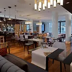 By Marriott Toulouse-blagnac Hotel Blagnac