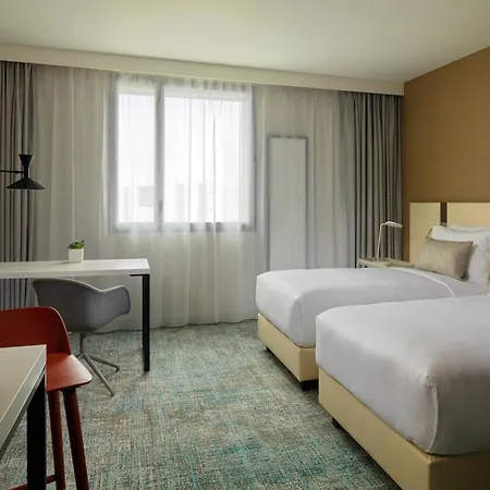 By Marriott Toulouse-blagnac 4* Бланьяк