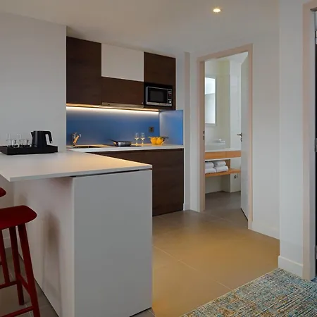 ホテル By Marriott Toulouse-blagnac