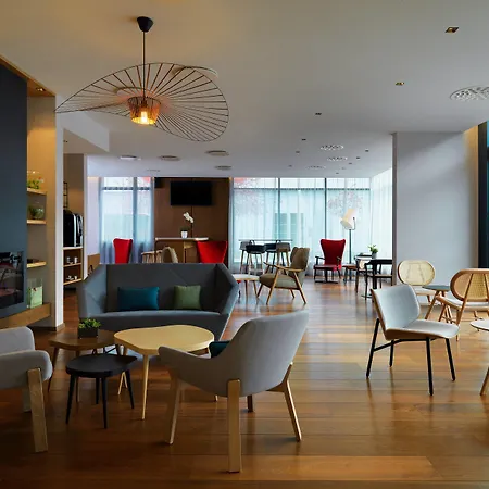 By Marriott Toulouse-blagnac Отель Бланьяк