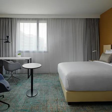 Отель By Marriott Toulouse-blagnac Бланьяк