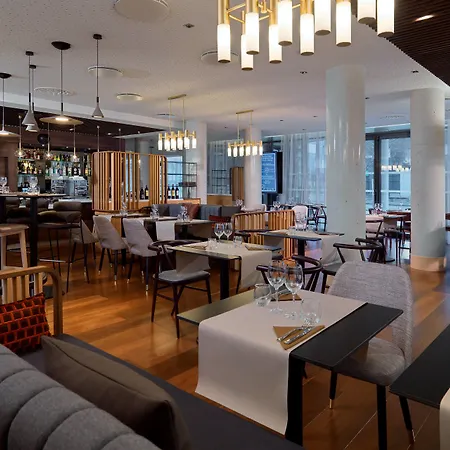 By Marriott Toulouse-blagnac Отель Бланьяк