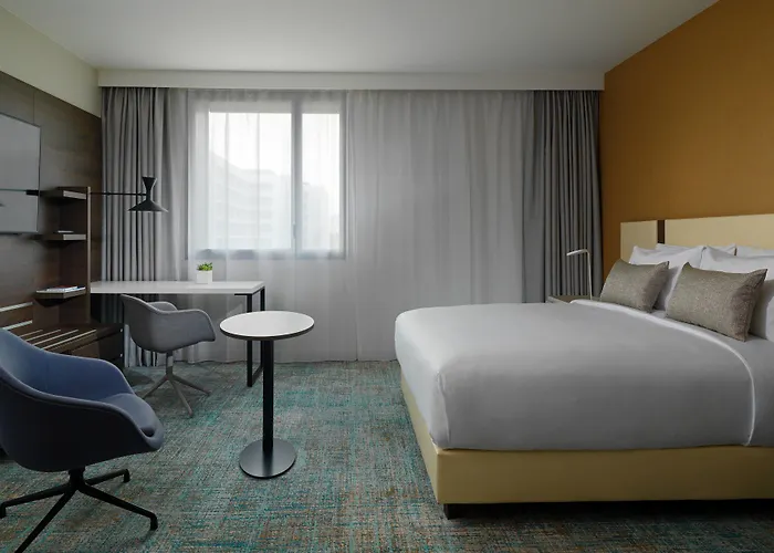 מלון By Marriott Toulouse-blagnac בלנאק